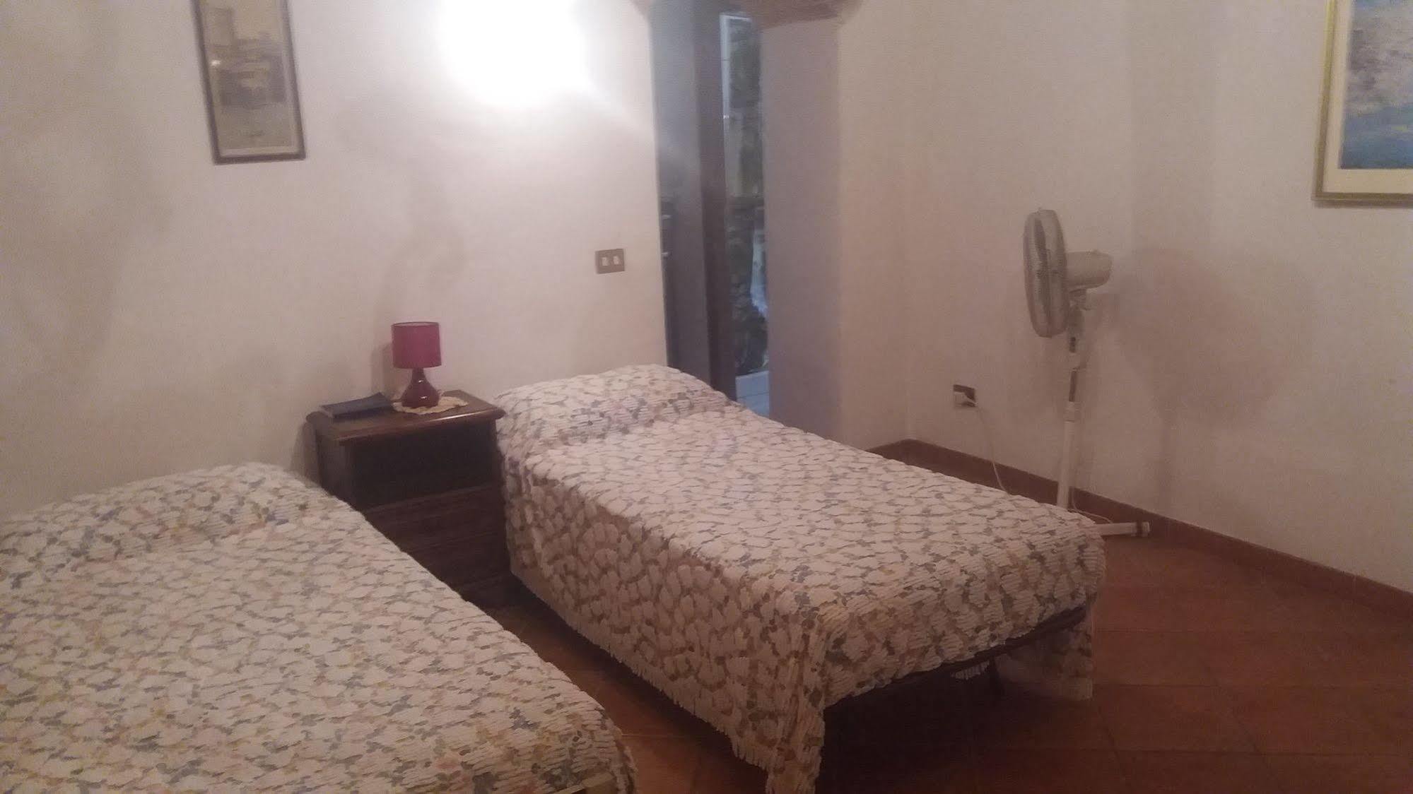 라테리나 Azzurre Beb B&B 외부 사진